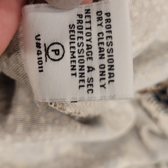 Diane Von Furstenberg faux wrap dress. 100% silk size 10 - Picture 9 of 9